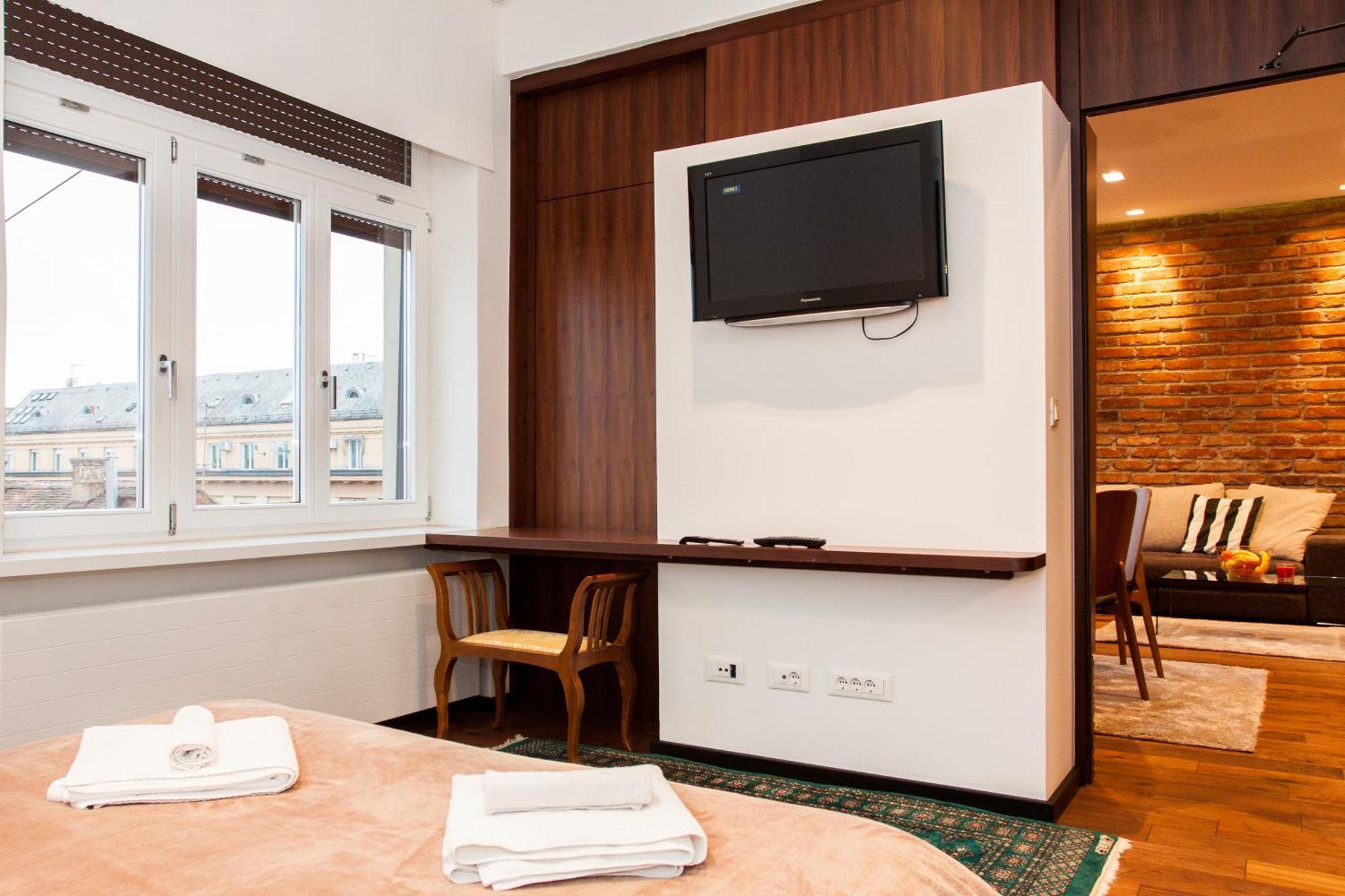 Centroom Apartments Загреб Екстериор снимка