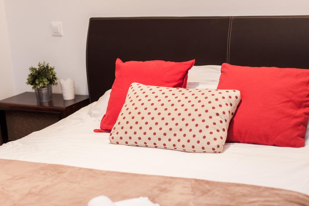 Centroom Apartments Загреб Екстериор снимка