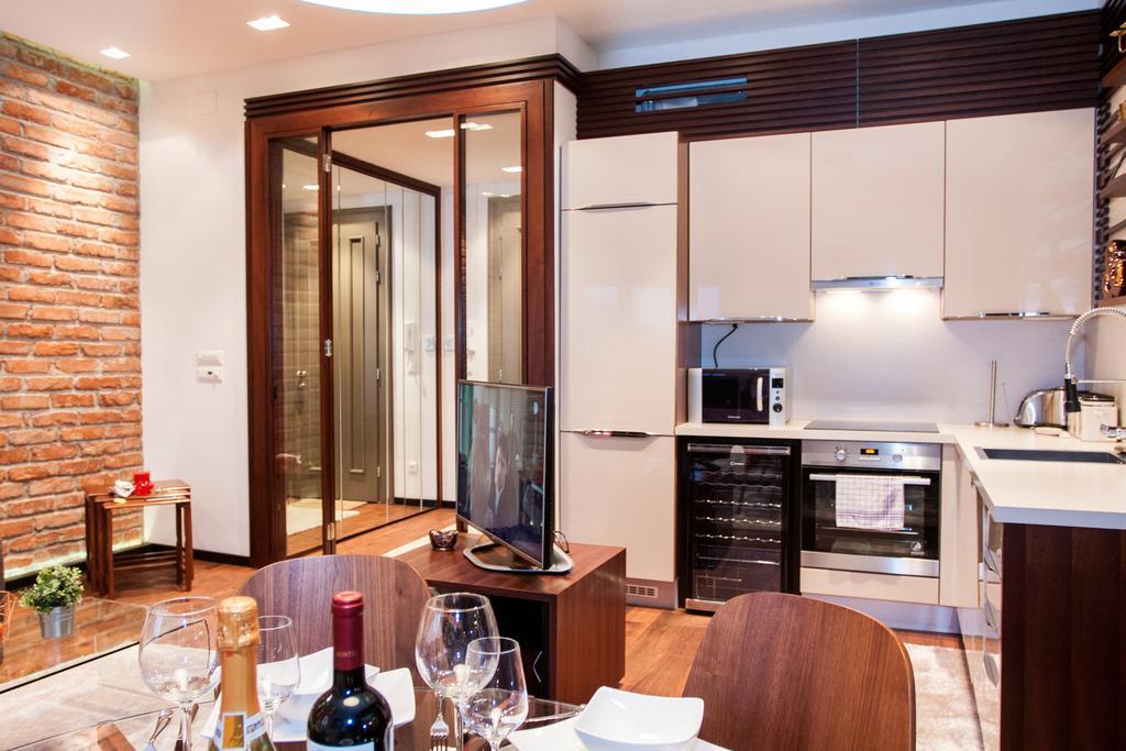 Centroom Apartments Загреб Екстериор снимка