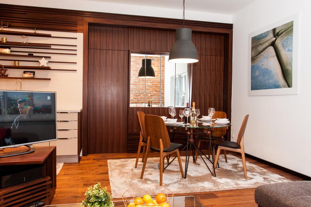 Centroom Apartments Загреб Екстериор снимка