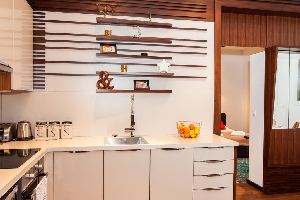 Centroom Apartments Загреб Екстериор снимка