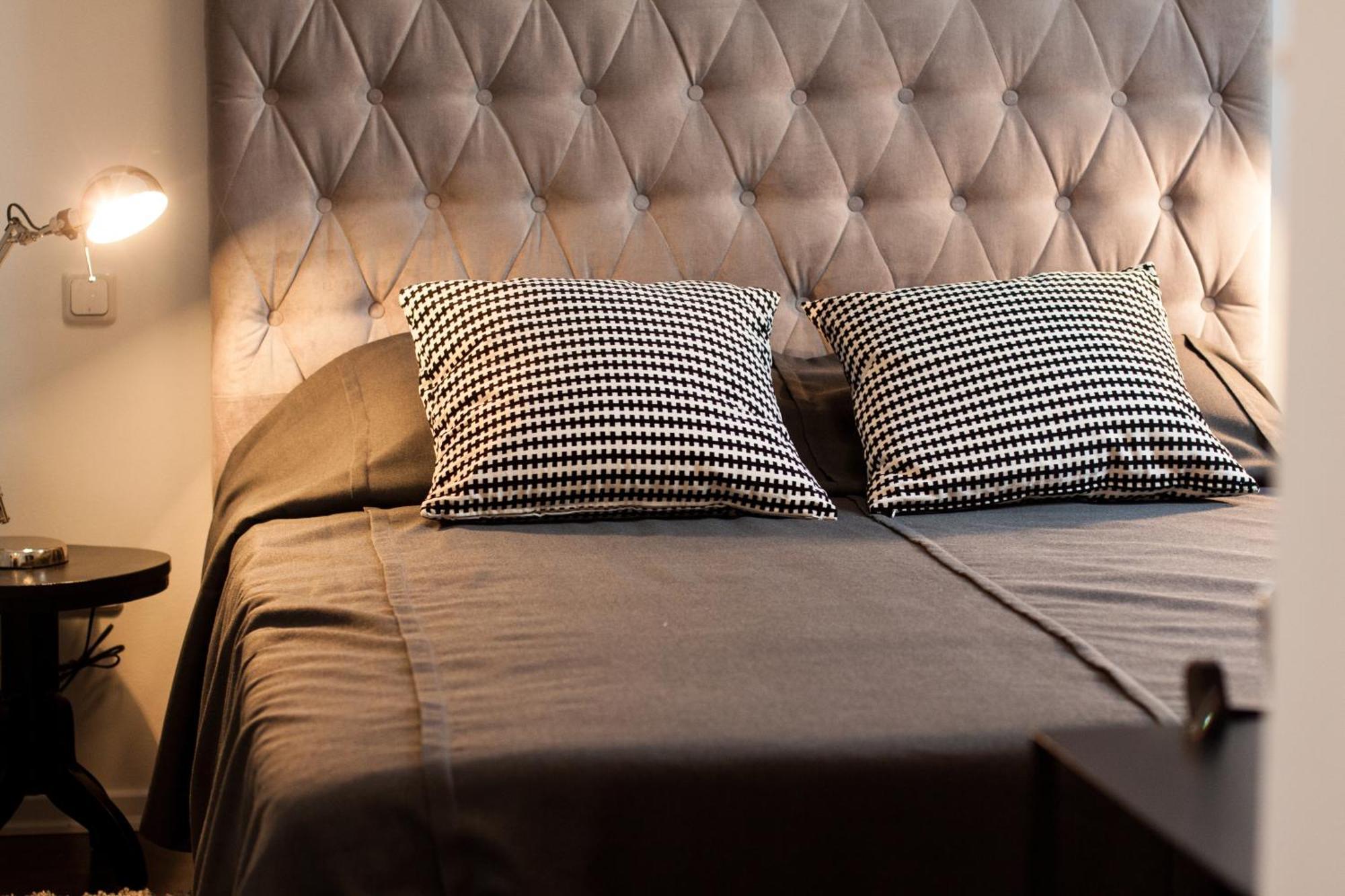 Centroom Apartments Загреб Екстериор снимка