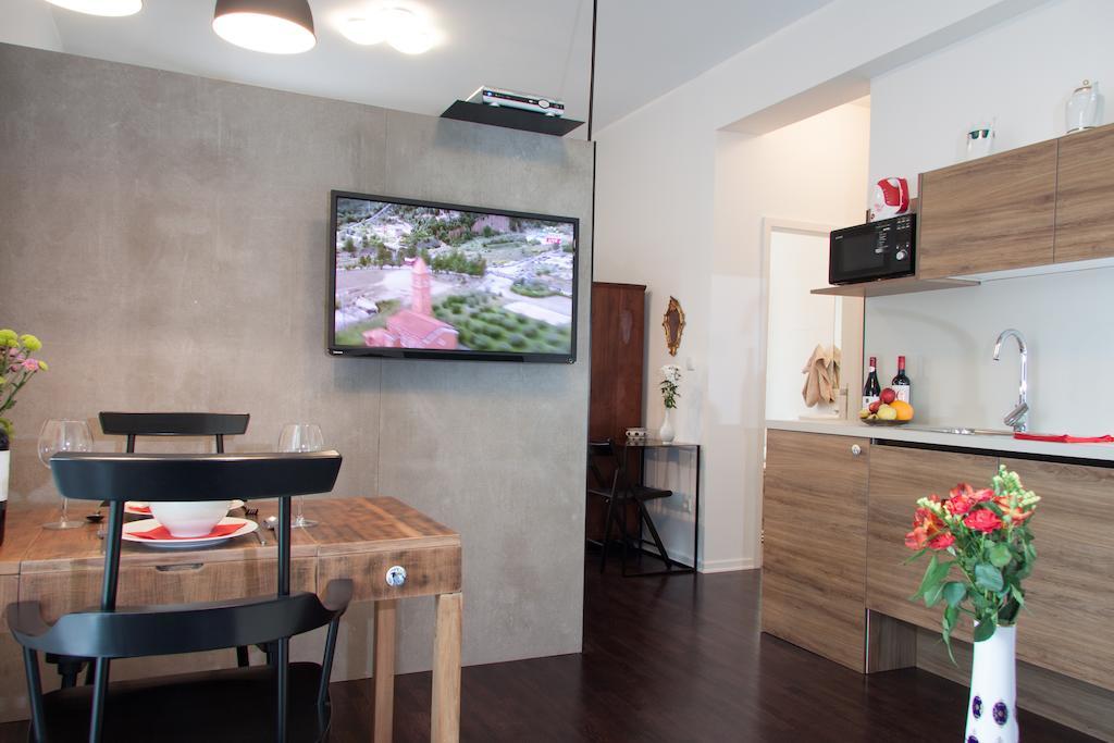 Centroom Apartments Загреб Стая снимка
