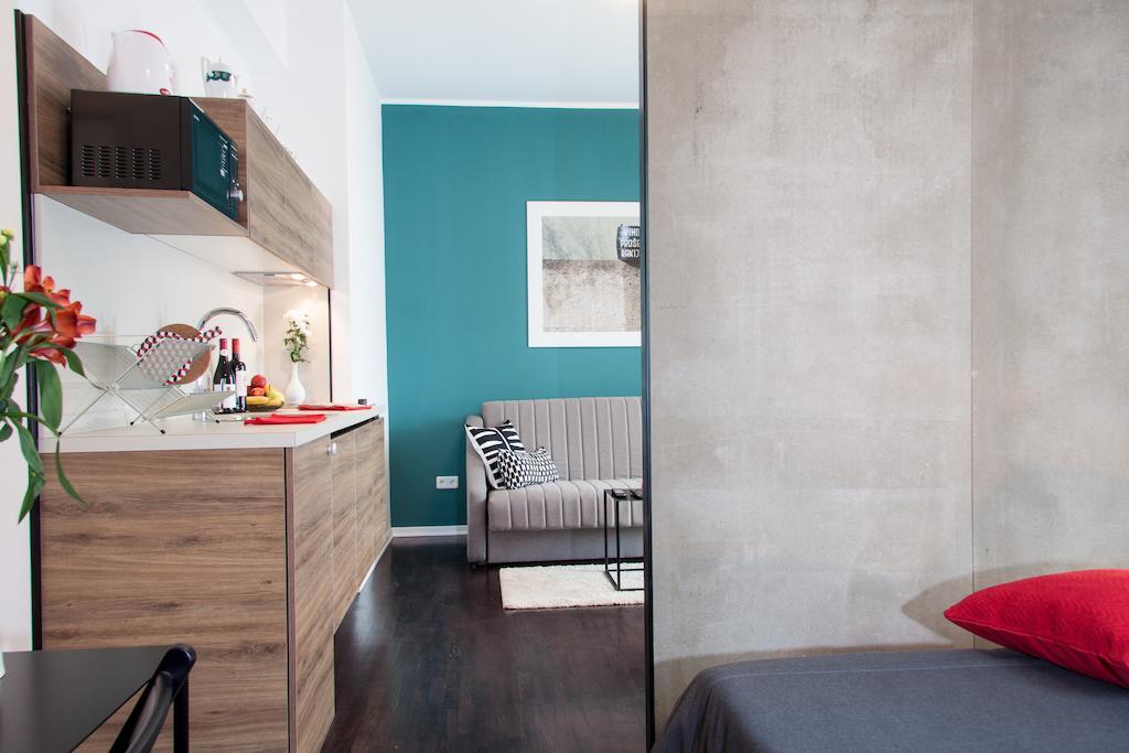 Centroom Apartments Загреб Стая снимка